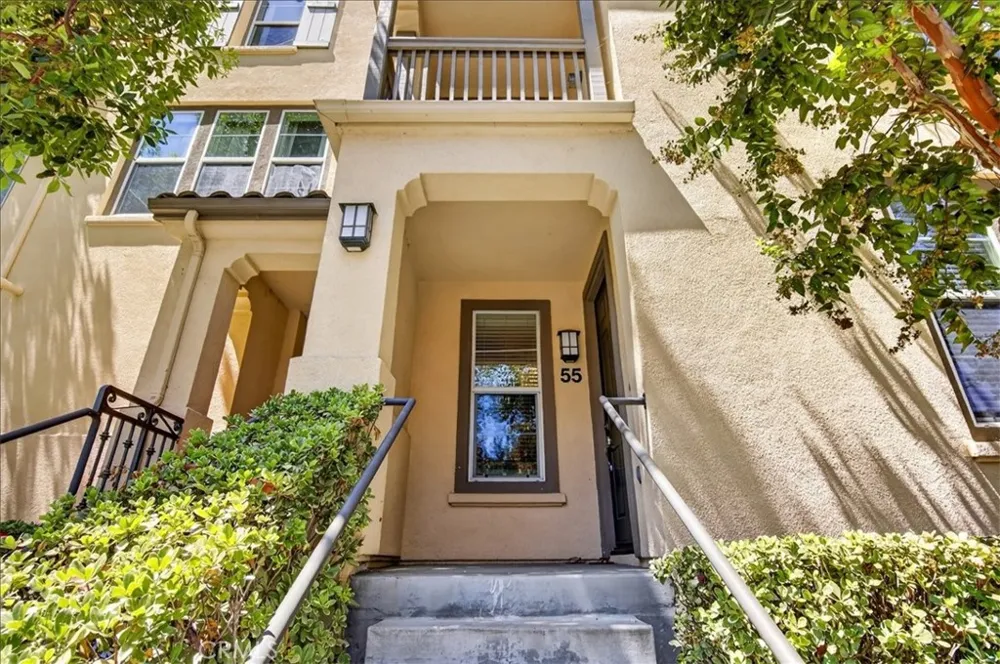 55 Sansovino Ladera Ranch, CA 92694