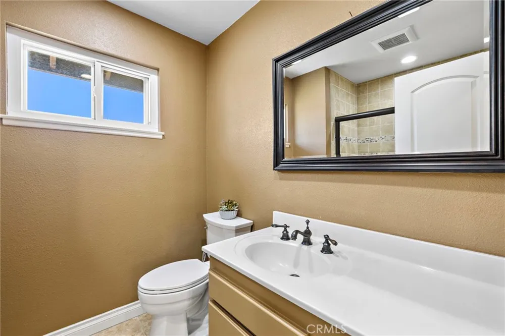 970 Hormel Avenue La Verne, CA 91750