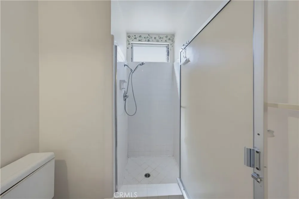 1215 E Mardell Orange, CA 92866