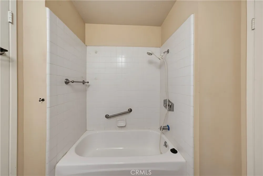 1215 E Mardell Orange, CA 92866