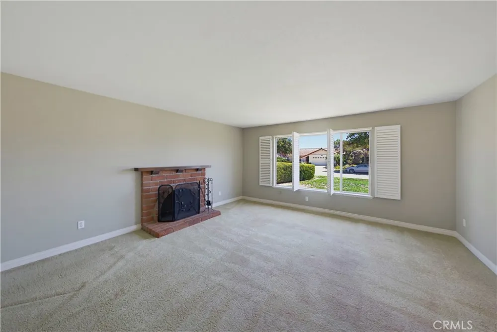 1215 E Mardell Orange, CA 92866