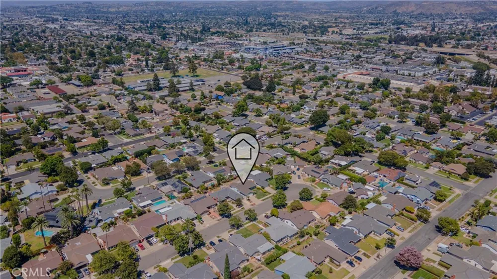 1215 E Mardell Orange, CA 92866