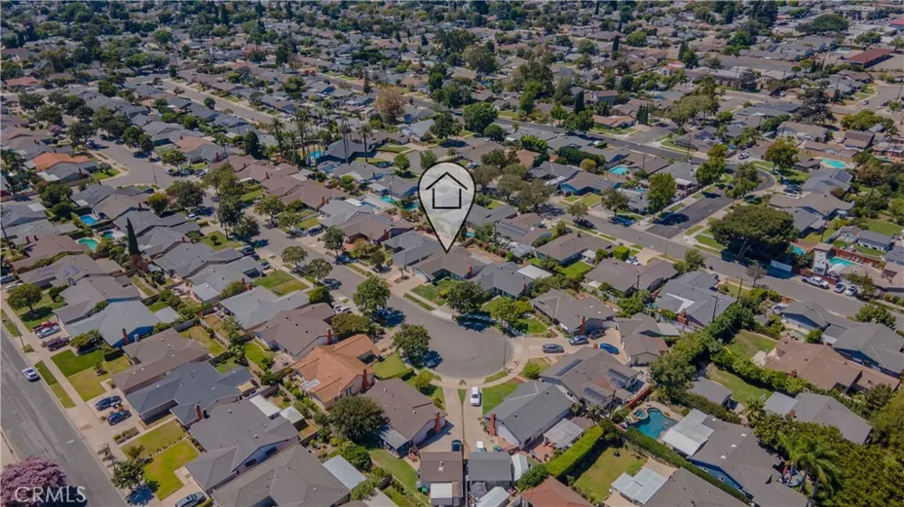 1215 E Mardell Orange, CA 92866