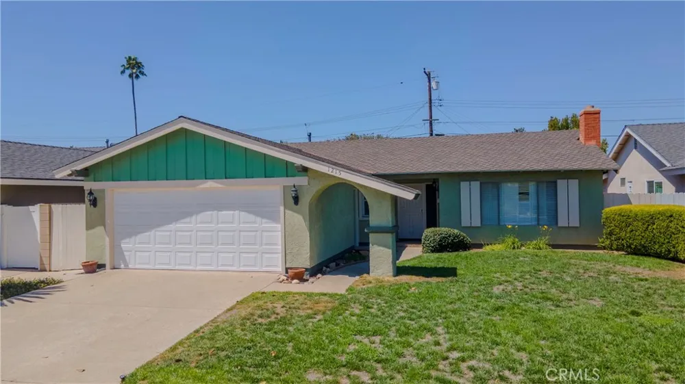 1215 E Mardell Orange, CA 92866