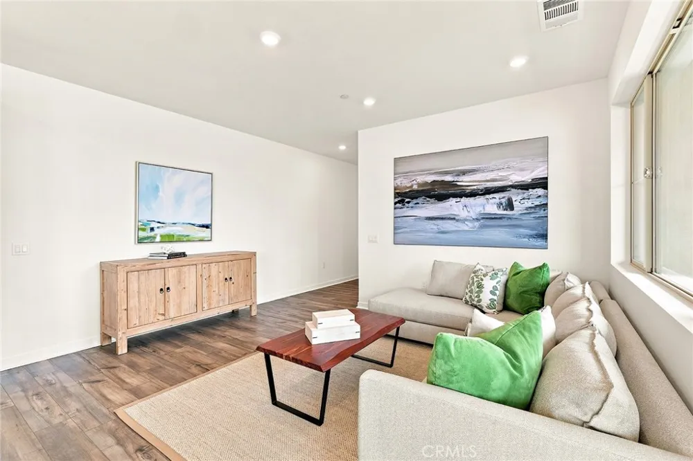 3306 South Ruby Paseo Ontario, CA 91761