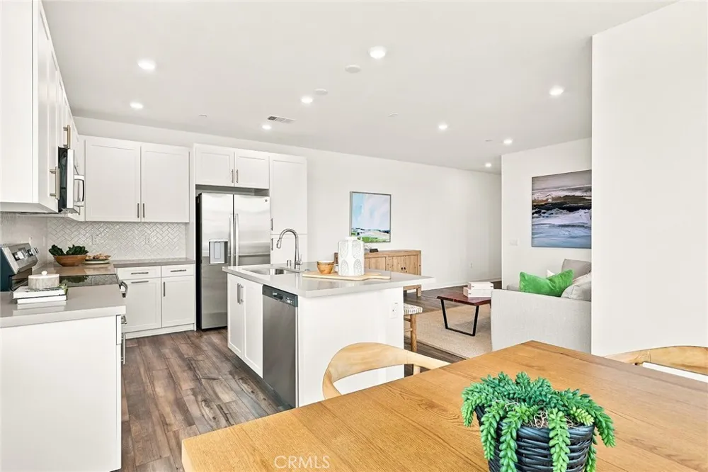 3306 South Ruby Paseo Ontario, CA 91761