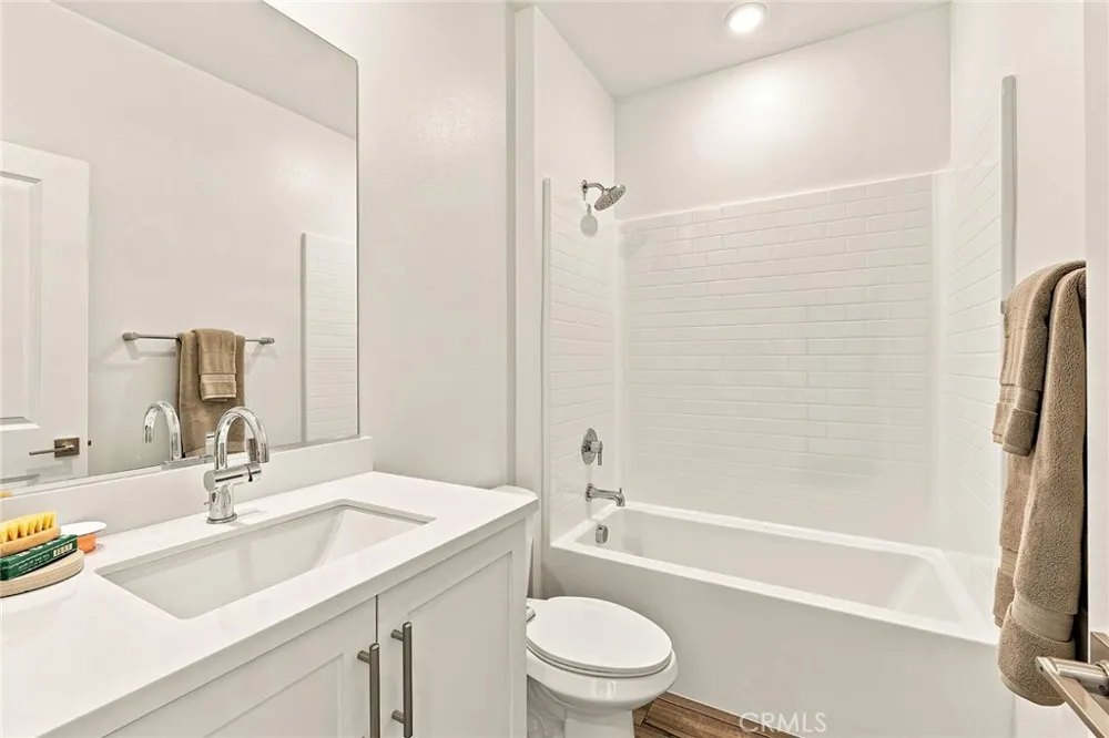3306 South Ruby Paseo Ontario, CA 91761