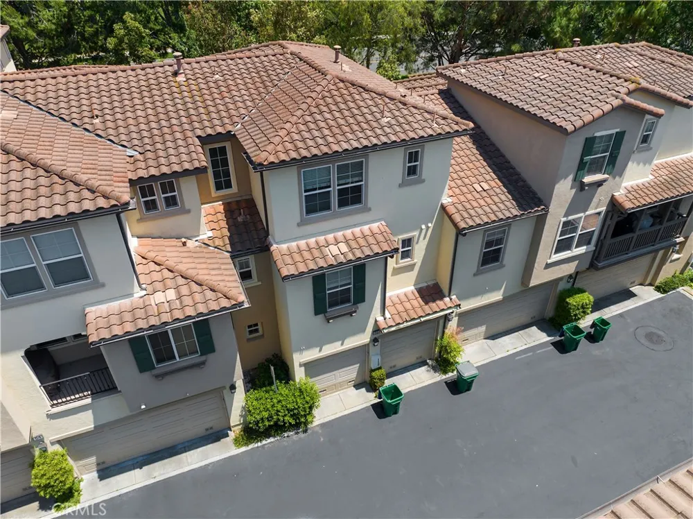 88 Dovetail Irvine, CA 92603