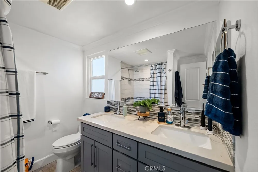 368 Genoa Costa Mesa, CA 92627