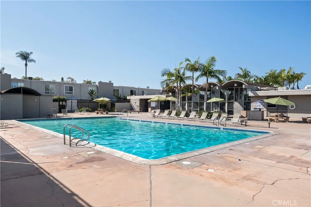 368 Genoa Costa Mesa, CA 92627