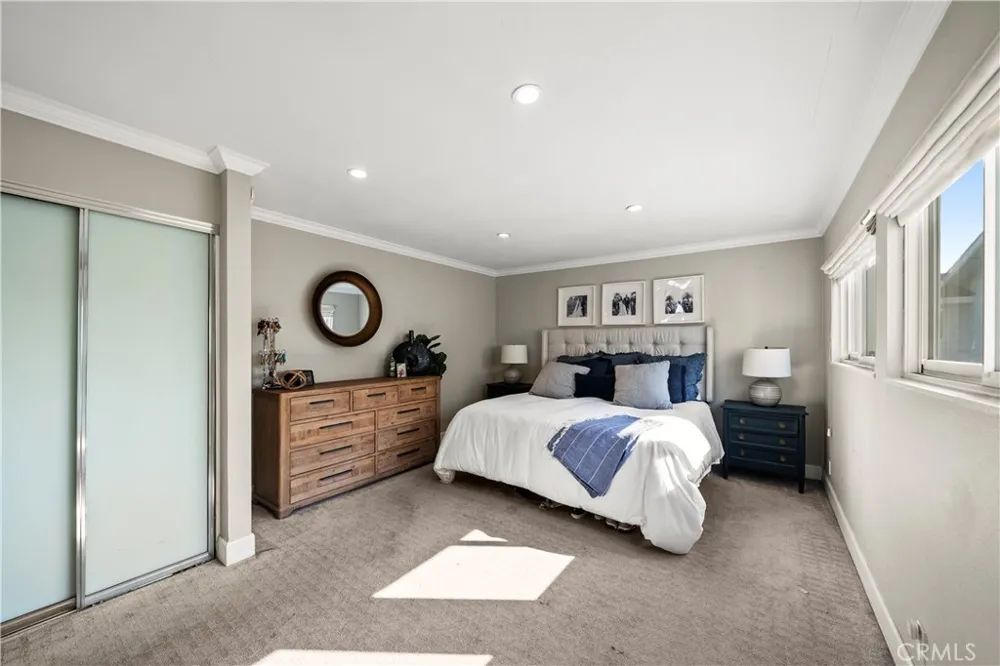 368 Genoa Costa Mesa, CA 92627