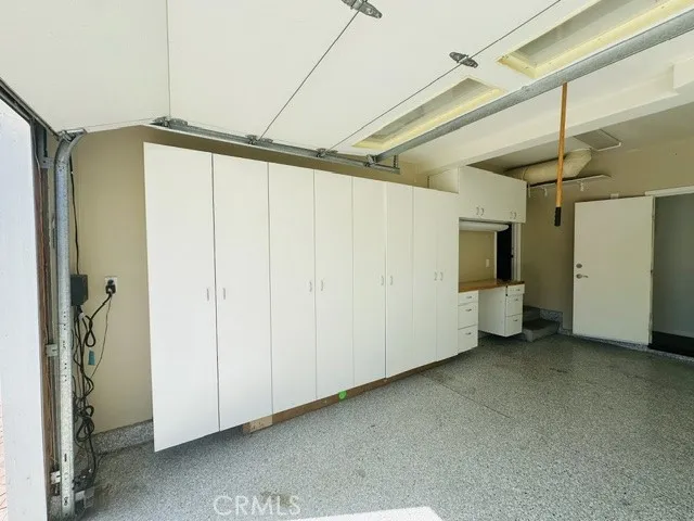 25981 Anacapa Laguna Hills, CA 92653