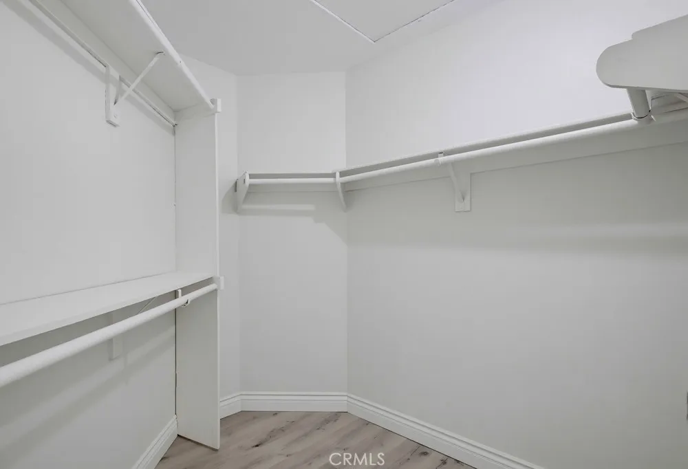 25981 Anacapa Laguna Hills, CA 92653