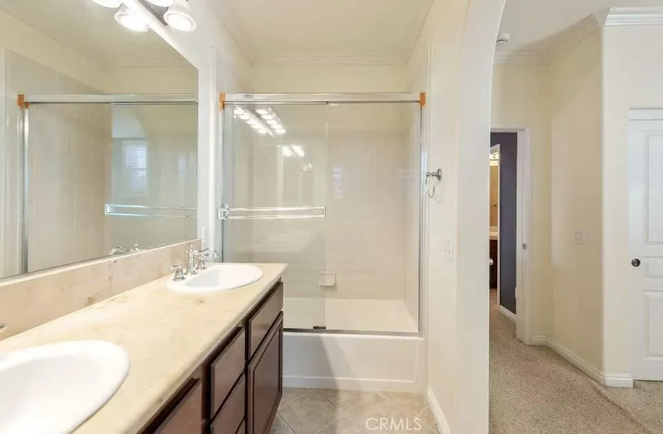 12 Tall Oak Irvine, CA 92603