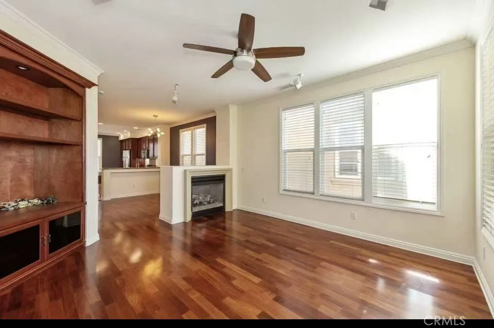 12 Tall Oak Irvine, CA 92603