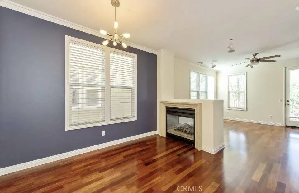 12 Tall Oak Irvine, CA 92603