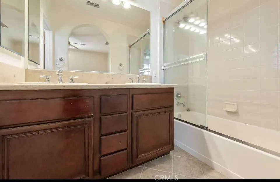 12 Tall Oak Irvine, CA 92603