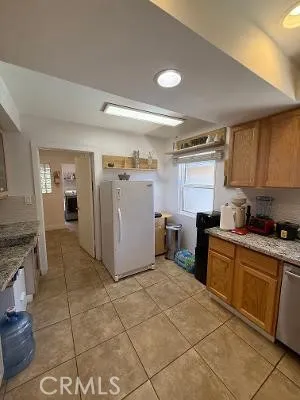 4711 Aqueduct Encino, CA 91436