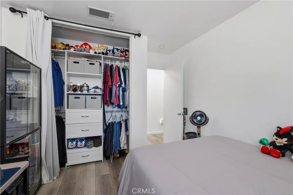 690 Julian San Jacinto, CA 92582