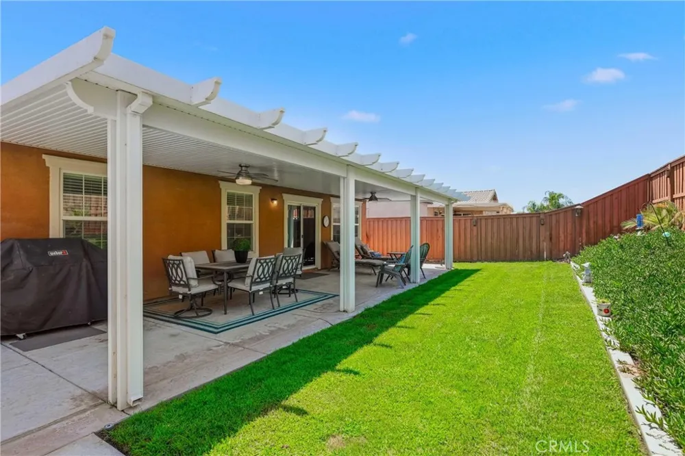 690 Julian San Jacinto, CA 92582