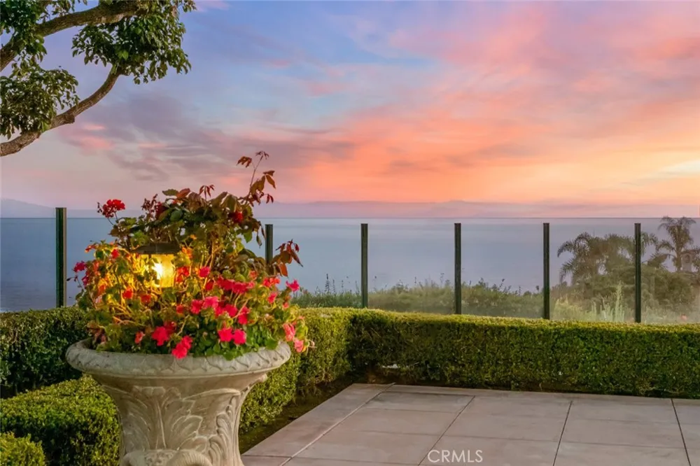 18 Sail Vista Newport Coast, CA 92657