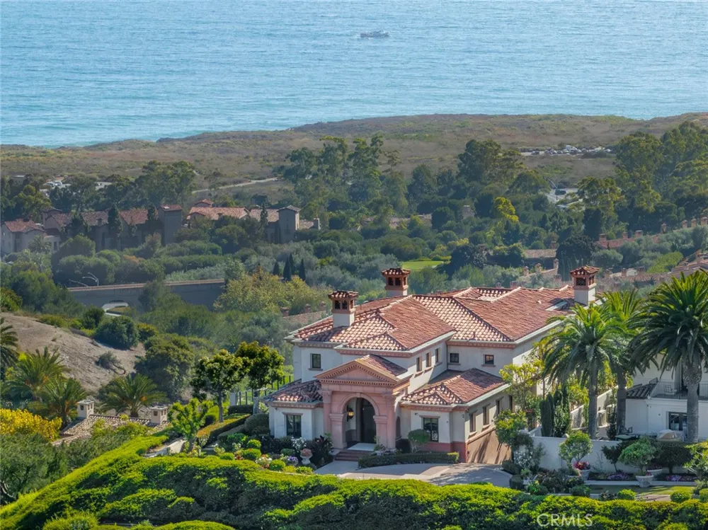18 Sail Vista Newport Coast, CA 92657