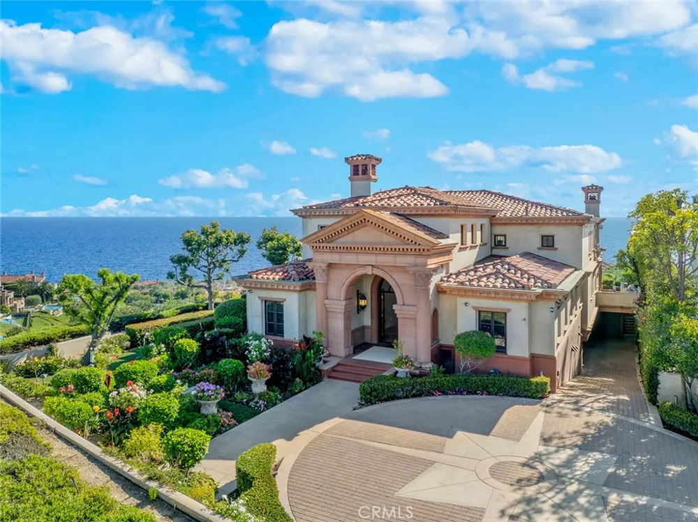 18 Sail Vista Newport Coast, CA 92657