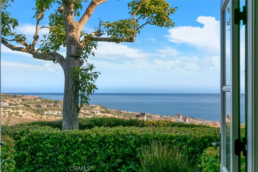 18 Sail Vista Newport Coast, CA 92657