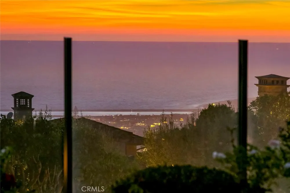 18 Sail Vista Newport Coast, CA 92657