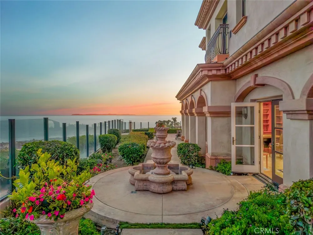 18 Sail Vista Newport Coast, CA 92657