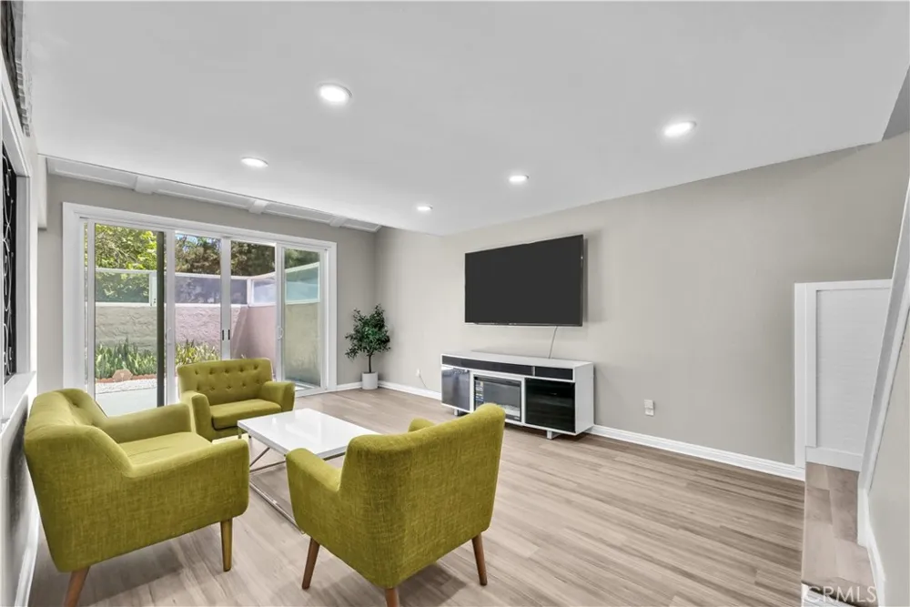 1000 Whitewater Fullerton, CA 92833