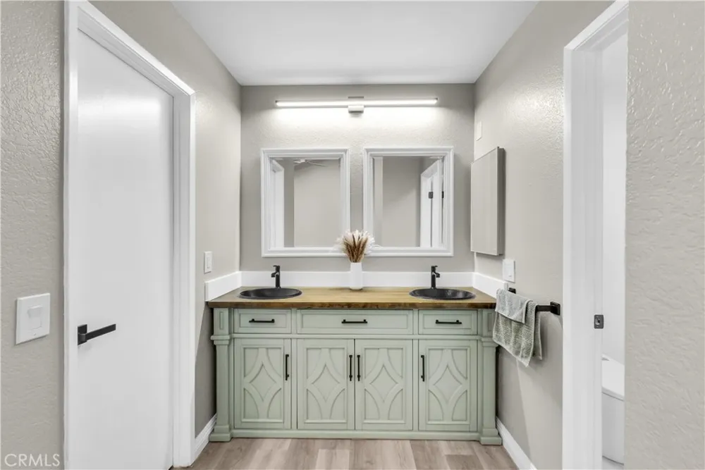 1000 Whitewater Fullerton, CA 92833
