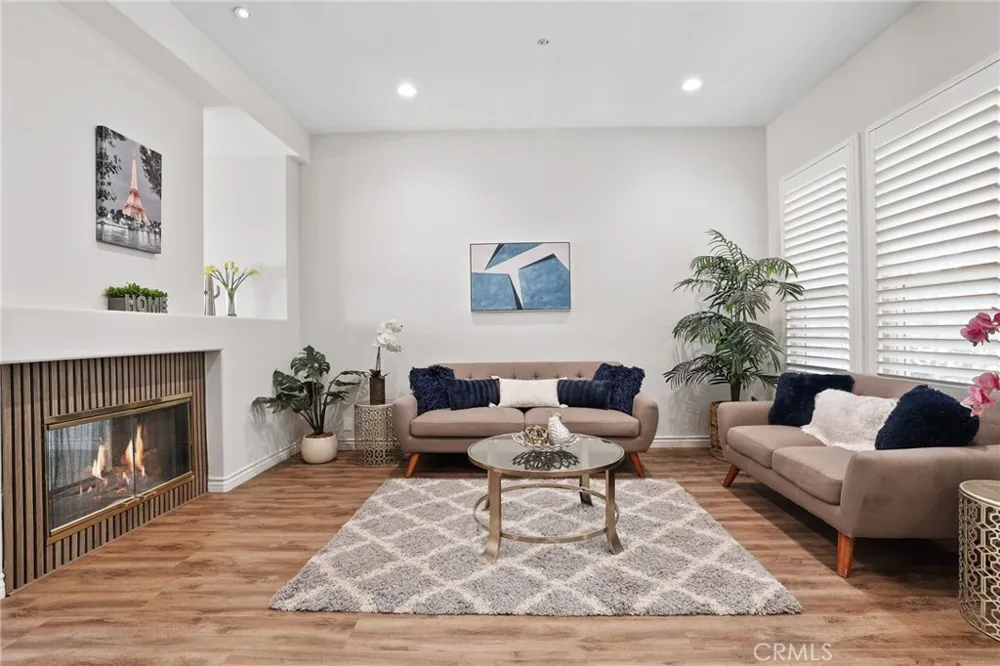 12721 Trent Jones Tustin, CA 92782