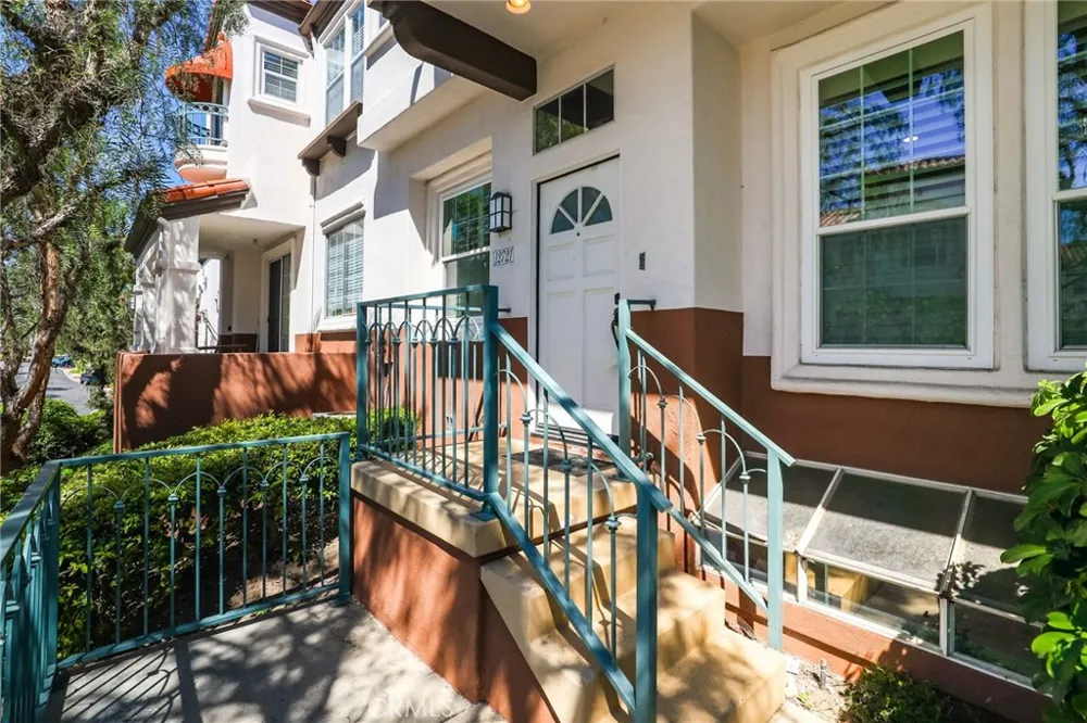 12721 Trent Jones Tustin, CA 92782