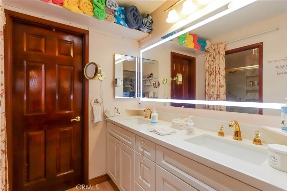 5086 Cinnamon Irvine, CA 92612