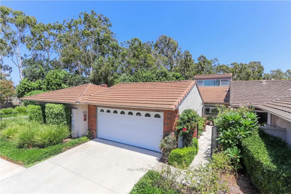 5086 Cinnamon Irvine, CA 92612