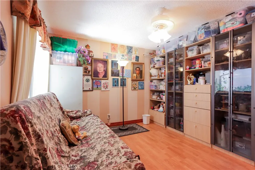 5086 Cinnamon Irvine, CA 92612