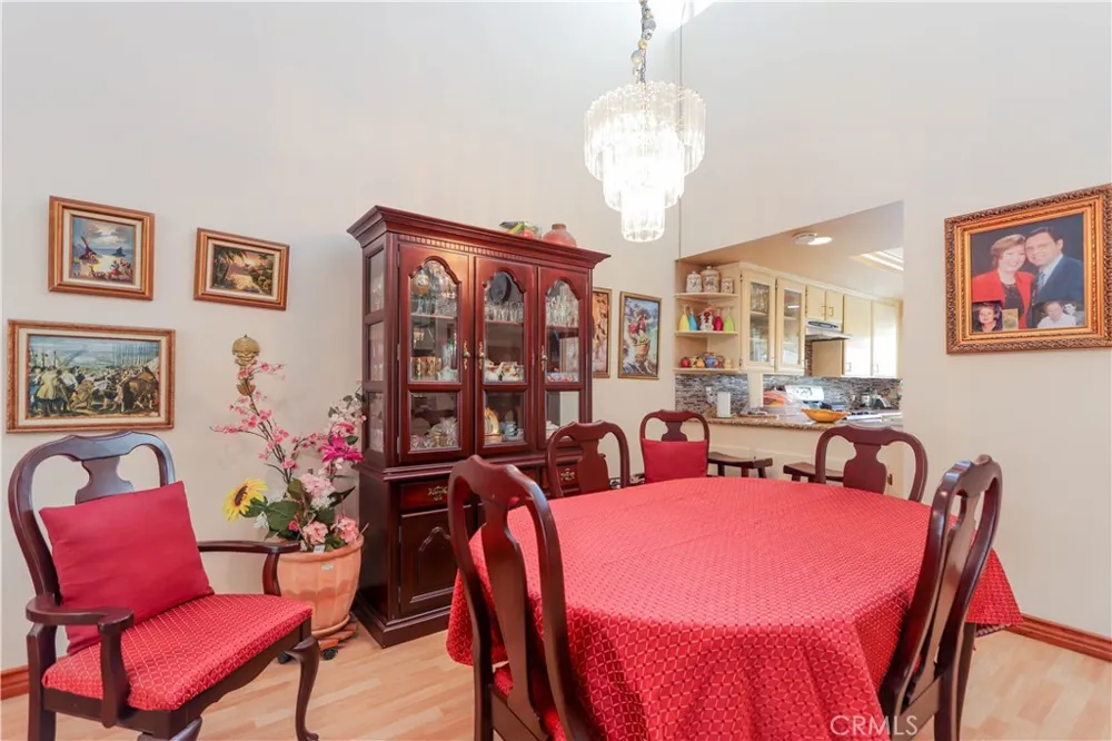 5086 Cinnamon Irvine, CA 92612