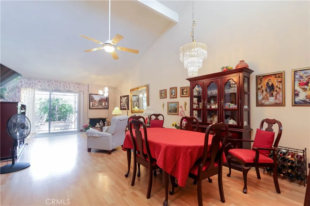 5086 Cinnamon Irvine, CA 92612