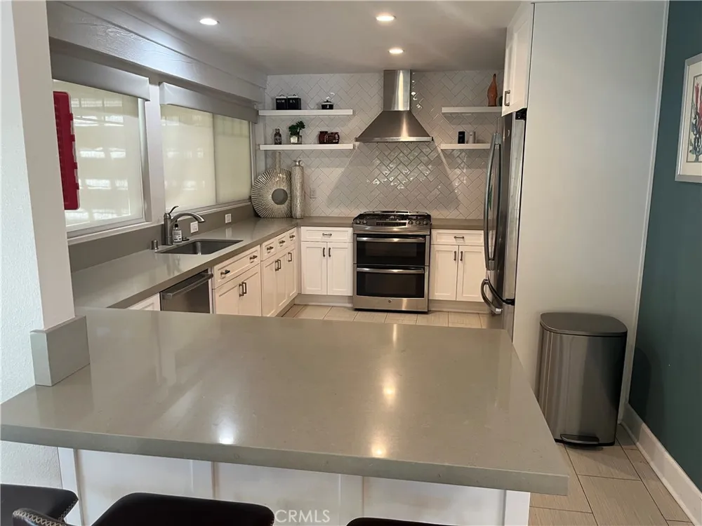 5086 Cinnamon Irvine, CA 92612
