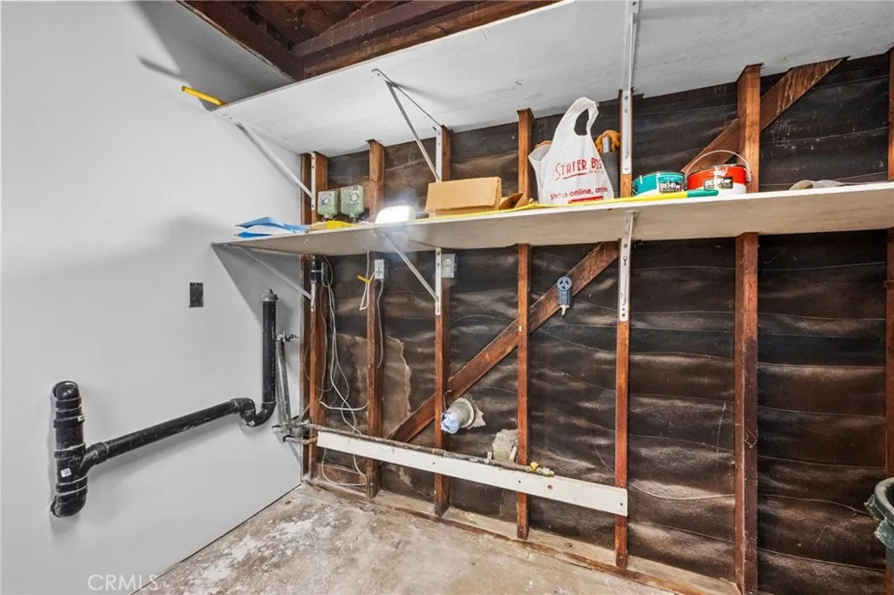 12237 Burgess Whittier, CA 90604