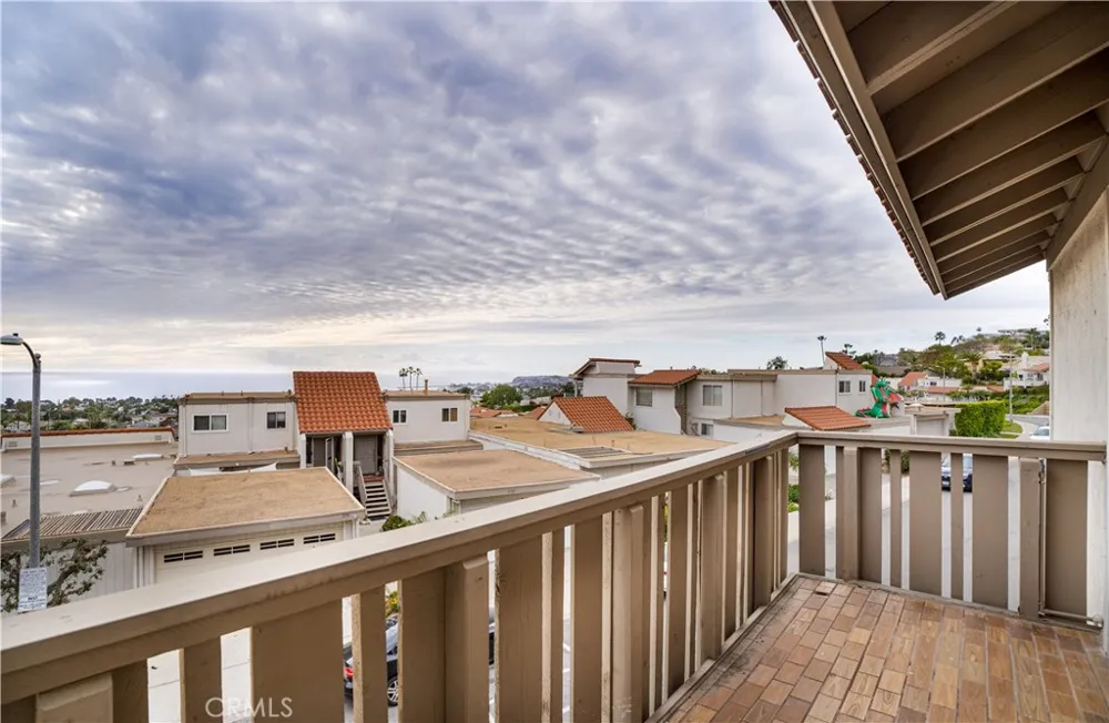 3742 Calle Casino San Clemente, CA 92673