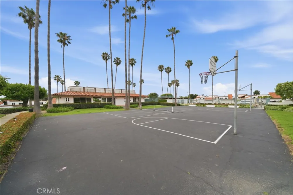 3742 Calle Casino San Clemente, CA 92673