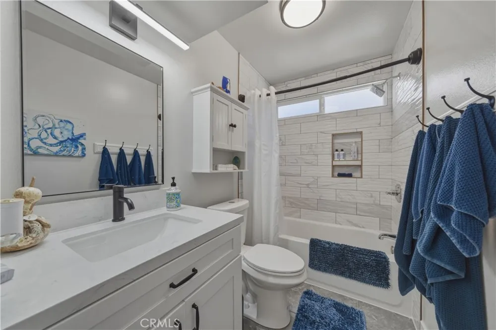 3742 Calle Casino San Clemente, CA 92673
