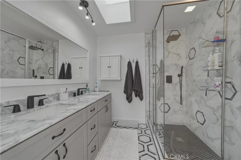 3742 Calle Casino San Clemente, CA 92673