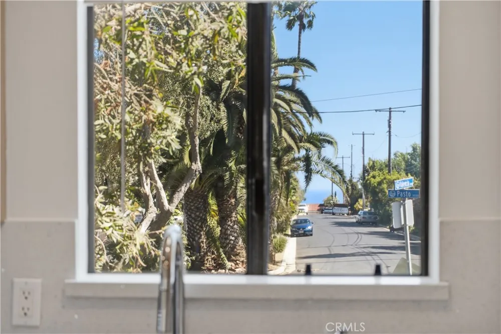 24331 Pasto Dana Point, CA 92629