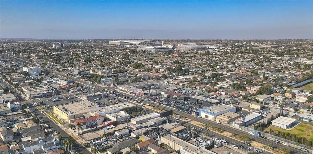11031 Burin Inglewood, CA 90304
