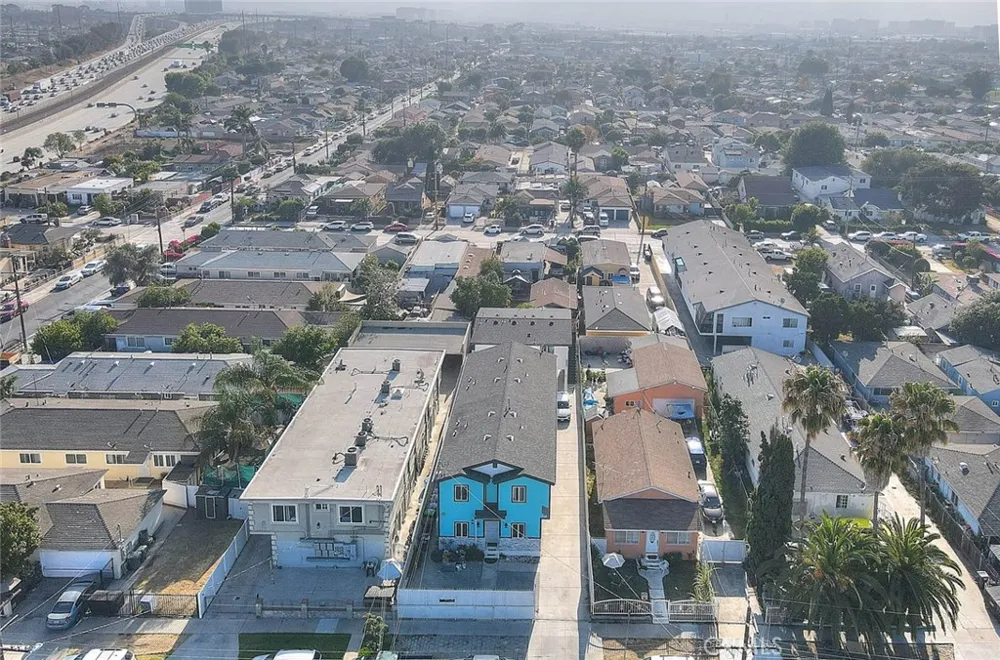 11031 Burin Inglewood, CA 90304