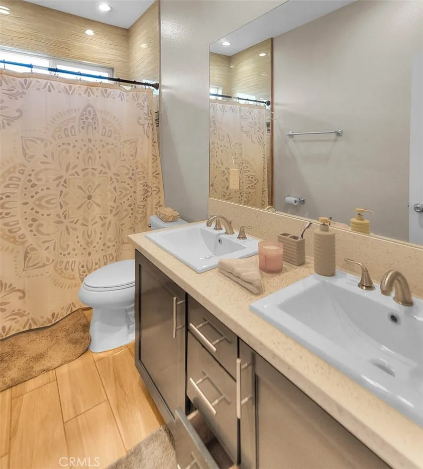 11031 Burin Inglewood, CA 90304