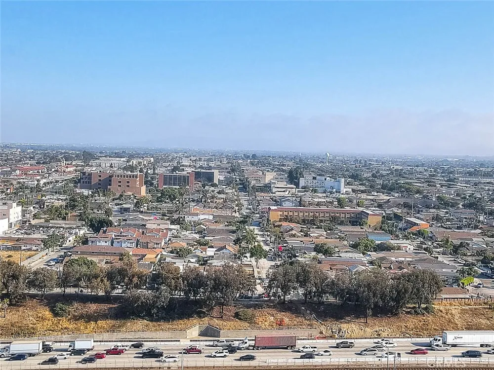 11031 Burin Inglewood, CA 90304